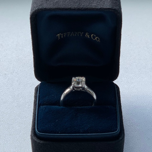 Tiffany & Co. Lucida Engagement Ring, 1.35ct - Picture 2 of 5